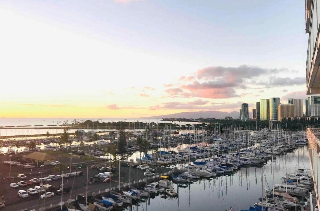 New Aloha Waikiki Ilikai Hotel Condo Free Parking Honolulu Exterior foto